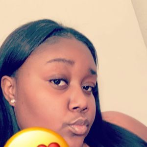 Meet your Posher, Marie